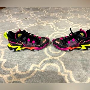 Great condition air Jordan mens basketball shoes